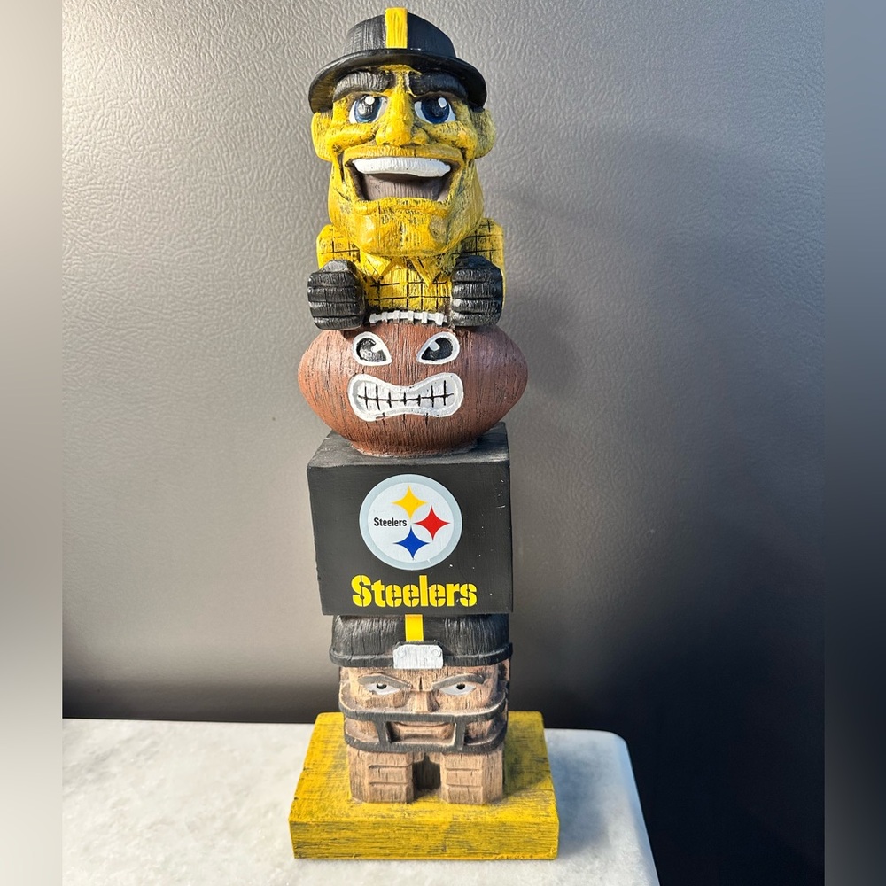 NFL Pittsburgh Steelers Tiki Totem Pole NFL Wooden Sculpture
